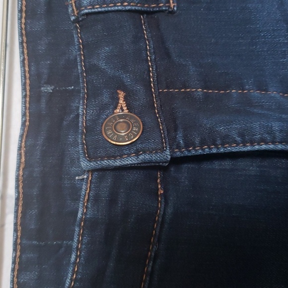 Vintage America Weekend Crop - Picture 4 of 10